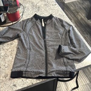 Women's Lululemon Black and White Jacket